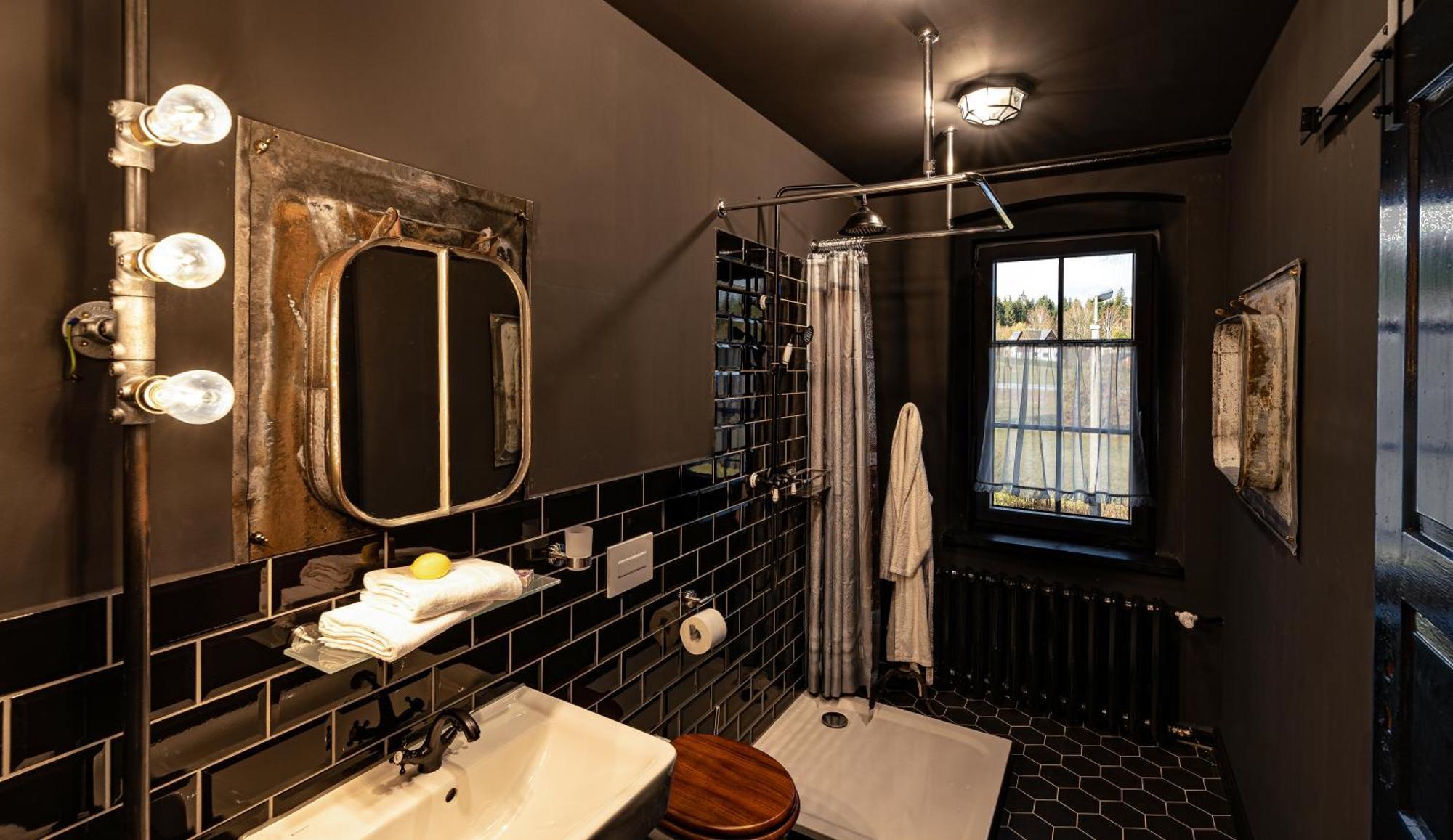 Weltraumbahnhof Rautenkranz - Steampunk Hotel Muldenhammer Eksteriør bilde